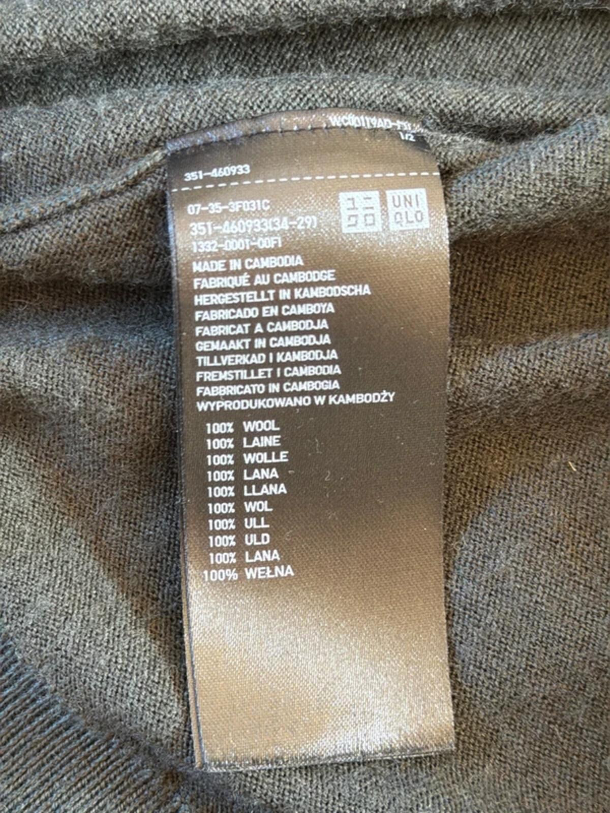 Men’s Uniqlo 100% Merino Wool Crew Neck Jumper In Dark Green - Large - 3408