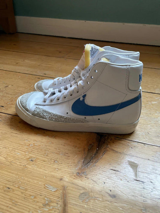 Women’s Nike Blazer Mid in leather & Suede - UK4 - New Never Worn