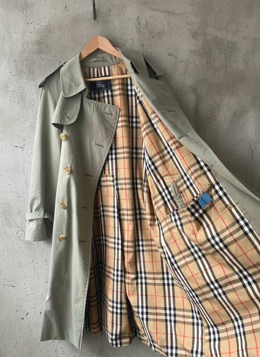 Women’s Burberry Kensington Vintage Double Breasted Trench Coat In Light Green - Uk16 - 3000