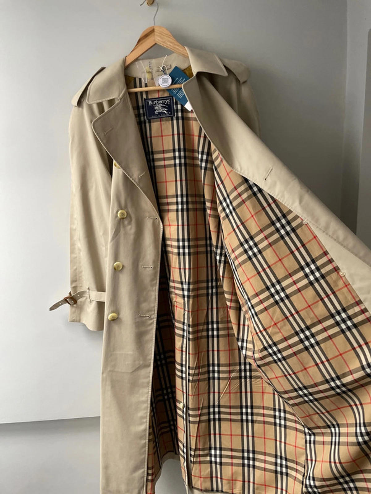 Women's Burberry Longline Mac Trench Coat In Beige - Xlarge - 2468