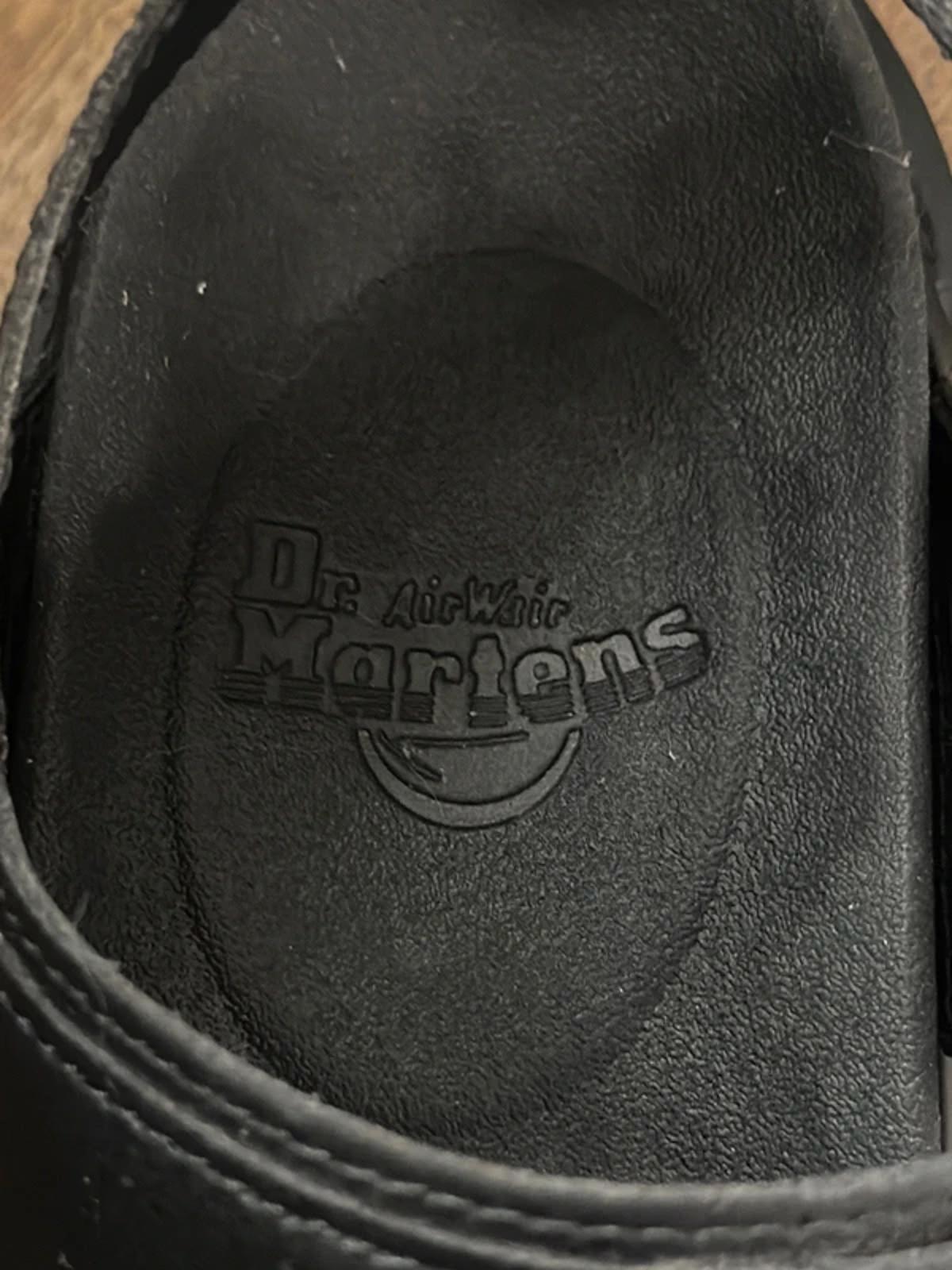 Women’s Dr Martens Voss Chunky Sole Sandals in Black - Uk6.5 - 3284