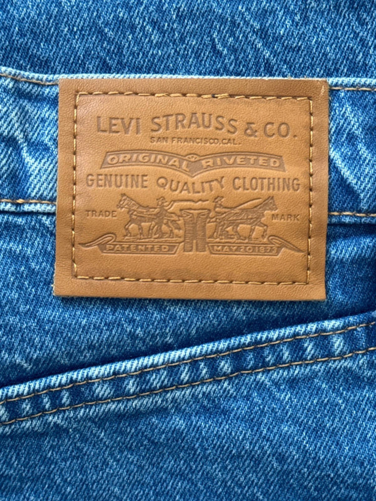 Women’s Levi’s Ribcage Crop Bootcut High Waisted Jeans In Navy - W26 / L27 -1311