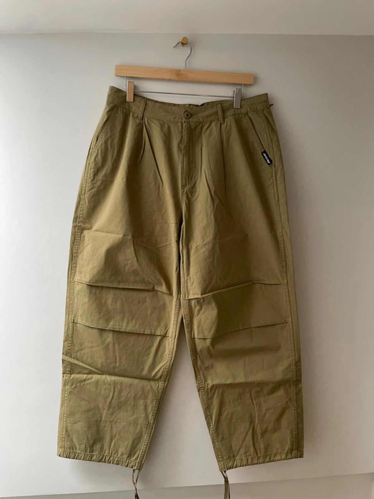Men’s Santa Cruz Wide Leg Baggy Fit Flight Pants in Khaki - W32/L29 - 2763