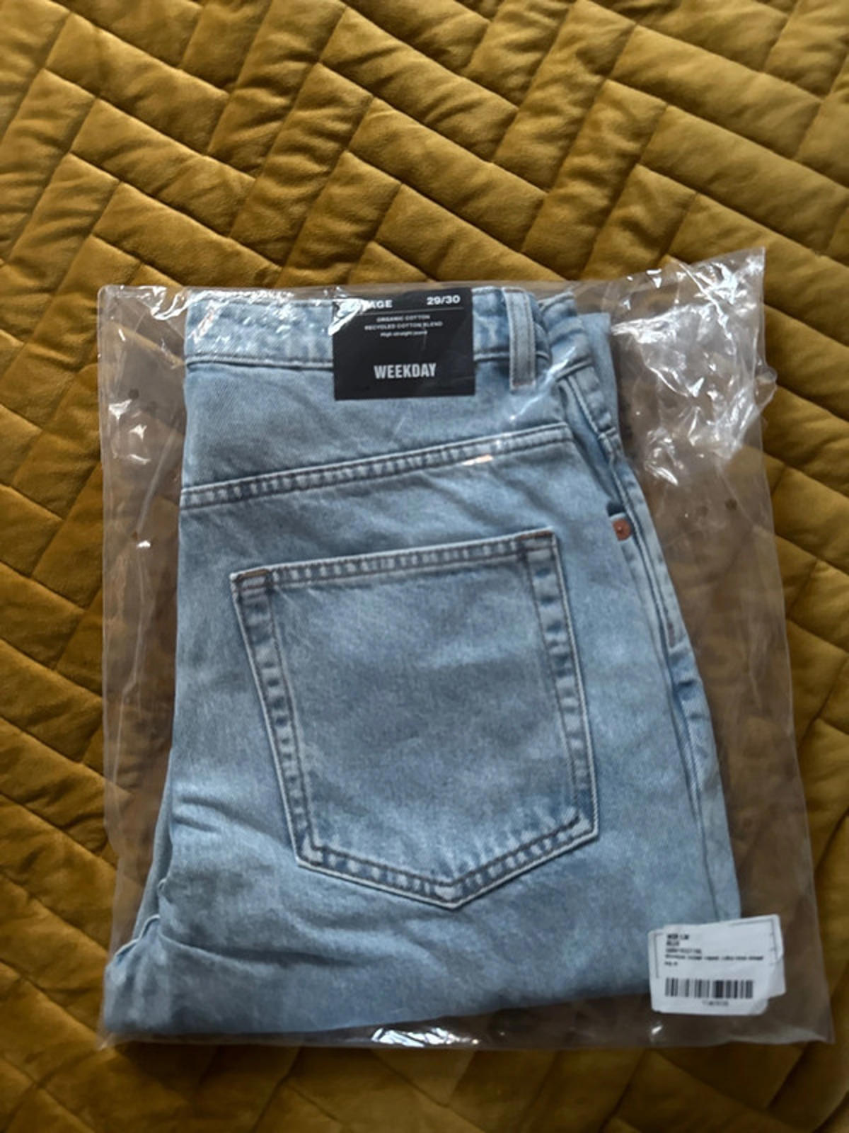 Women’s Weekday Voyage High Waisted Fit Jeans In Blue - W29/L30 - 0943