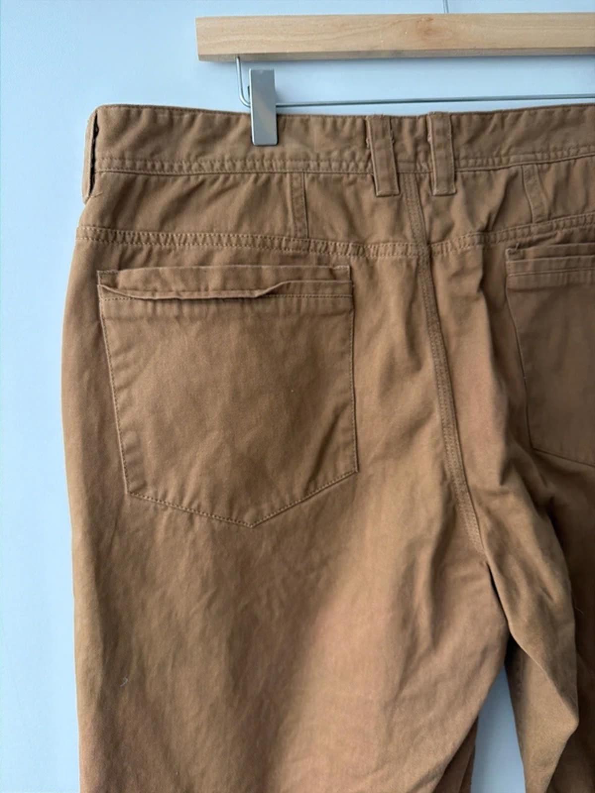 Men’s Kangol Vintage Classic Chino Shorts in Brown - W40 - 3253