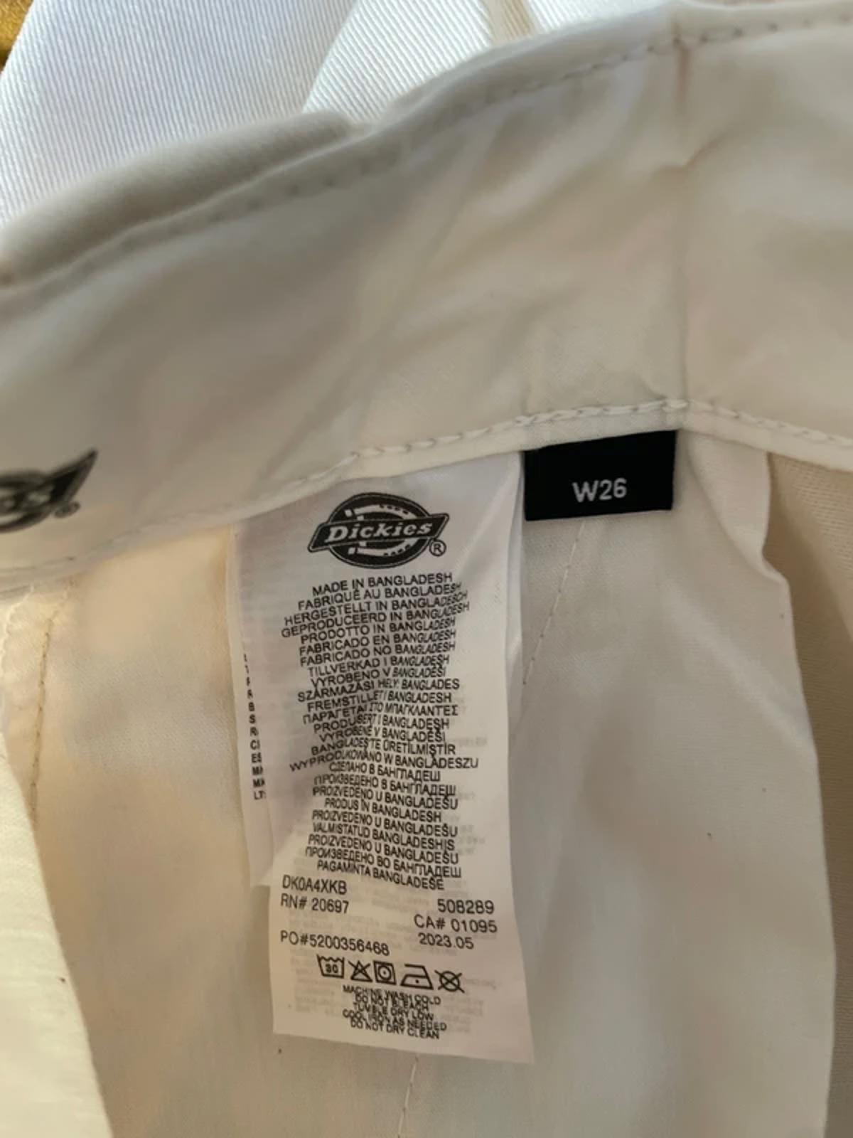Women’s Dickies Elizaville Straight Leg Chino Trouser In Cream - W26/L29 - 3008