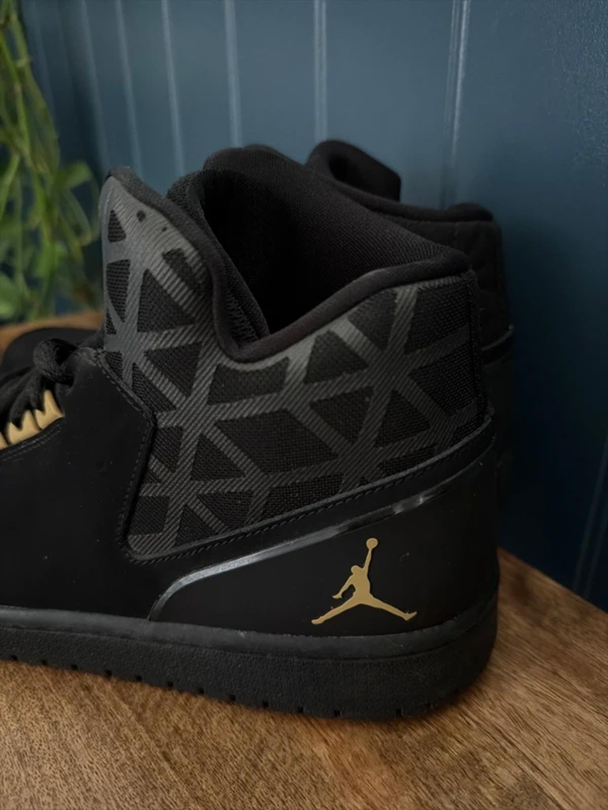 Men’s Nike Air Jordan 1 Flight 3 Basketball Trainers In Black - Uk9.5 -3300