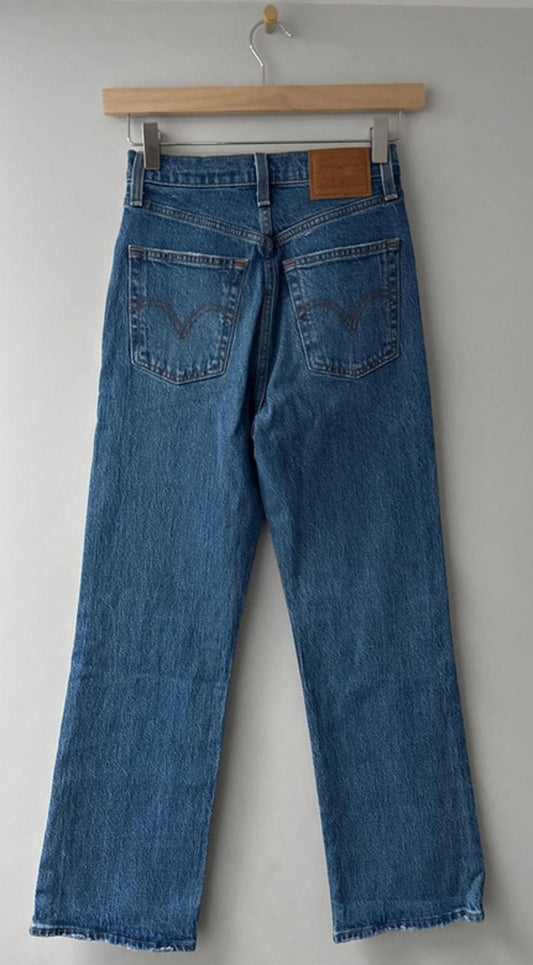 Women’s Levi’s Ribcage Crop Boot Fit High Waisted Jeans - W23 / L27 - 0313