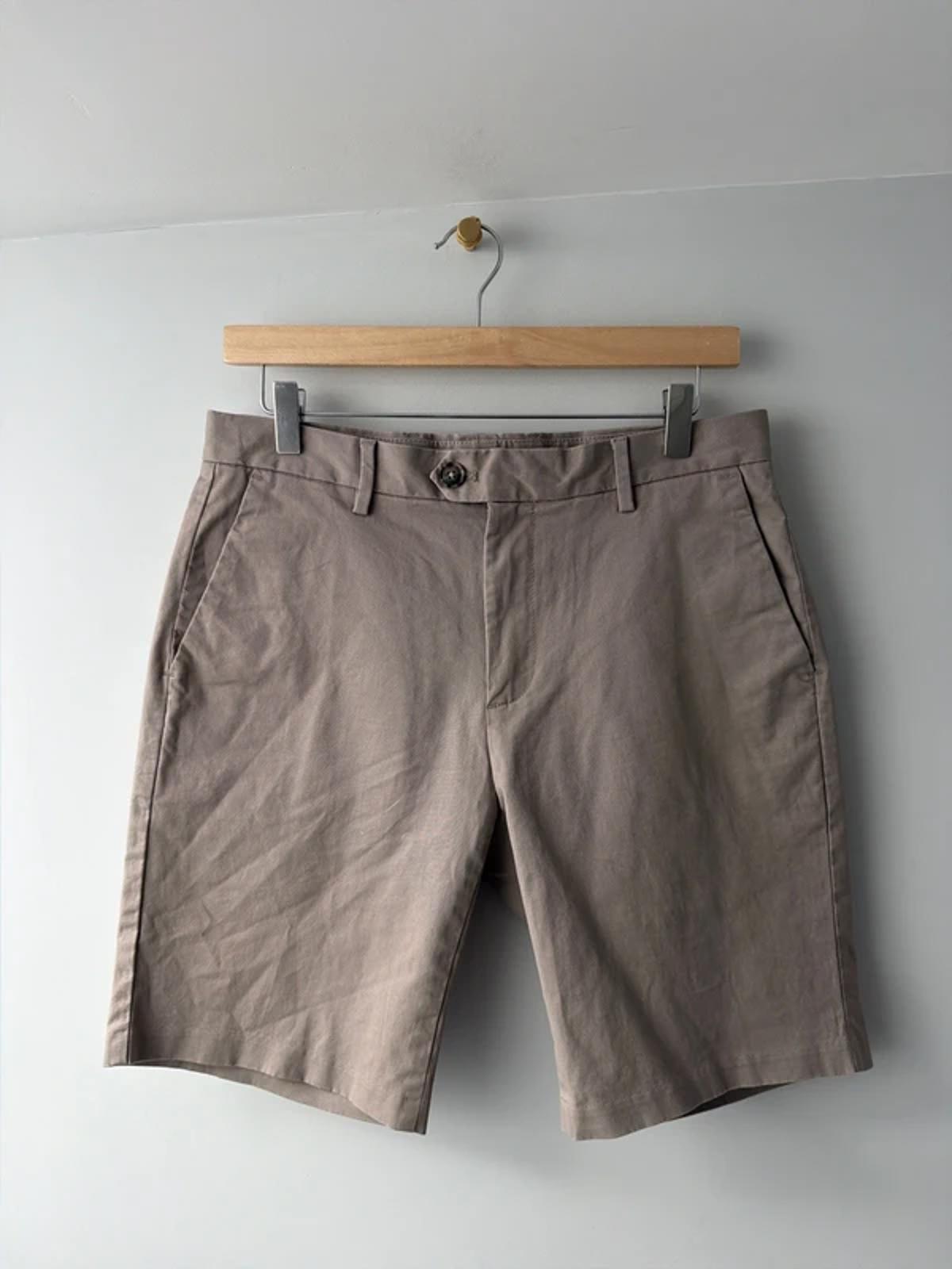 Women’s Reiss Premium Stretch fit Classic Chino Shorts in Beige - W30 - 3266