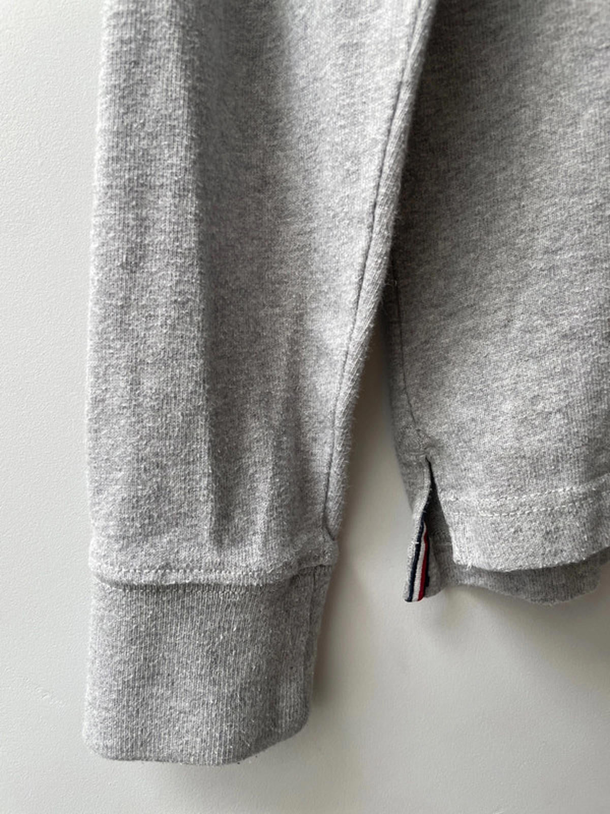 Men’s Tommy Hilfiger Rugby Polo Shirt Top In Grey - Medium- 2148