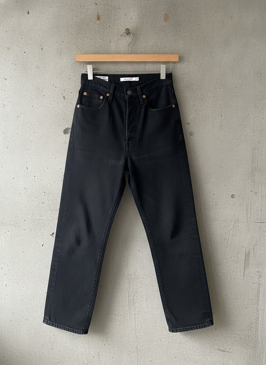 Women’s Levi’s High Waisted Ribcage Straight Fit Jeans In Black - W24/L27 - 2791
