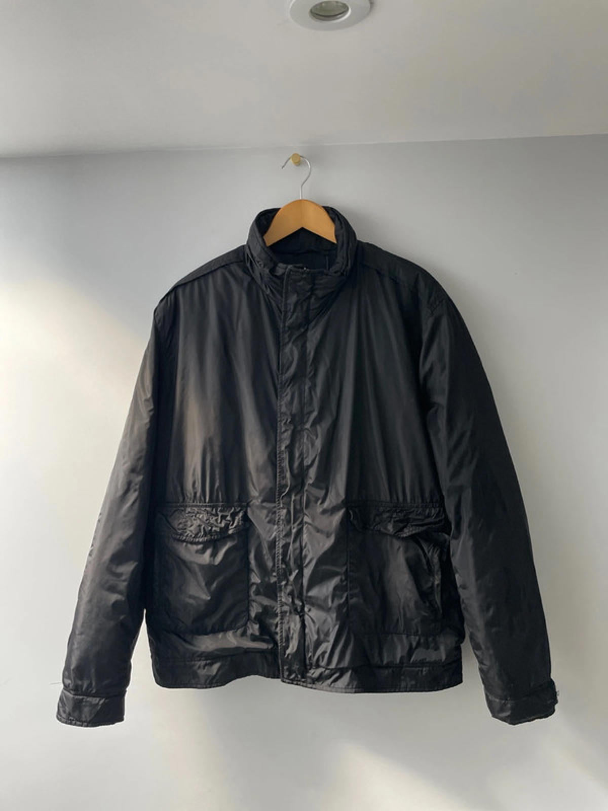 Men’s Massimo Dutti zip through lightweight wadded jacket coat - XLarge