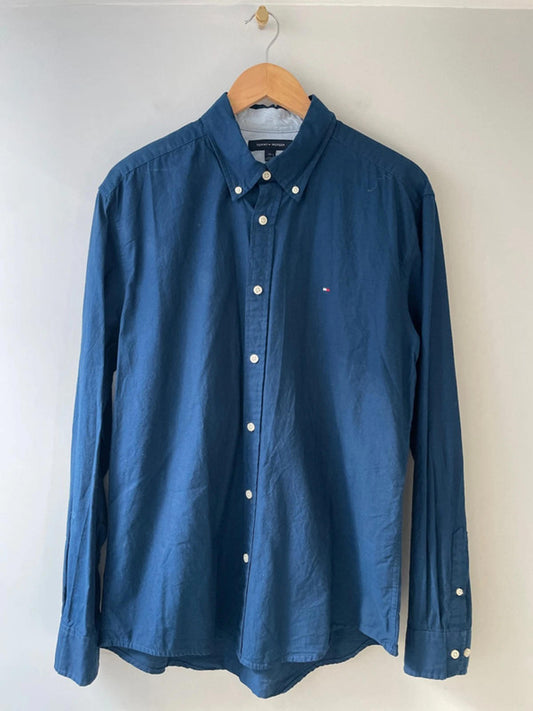 Men’s Tommy Hilfiger Button Down Collar Shirt in Navy - Large - 2568