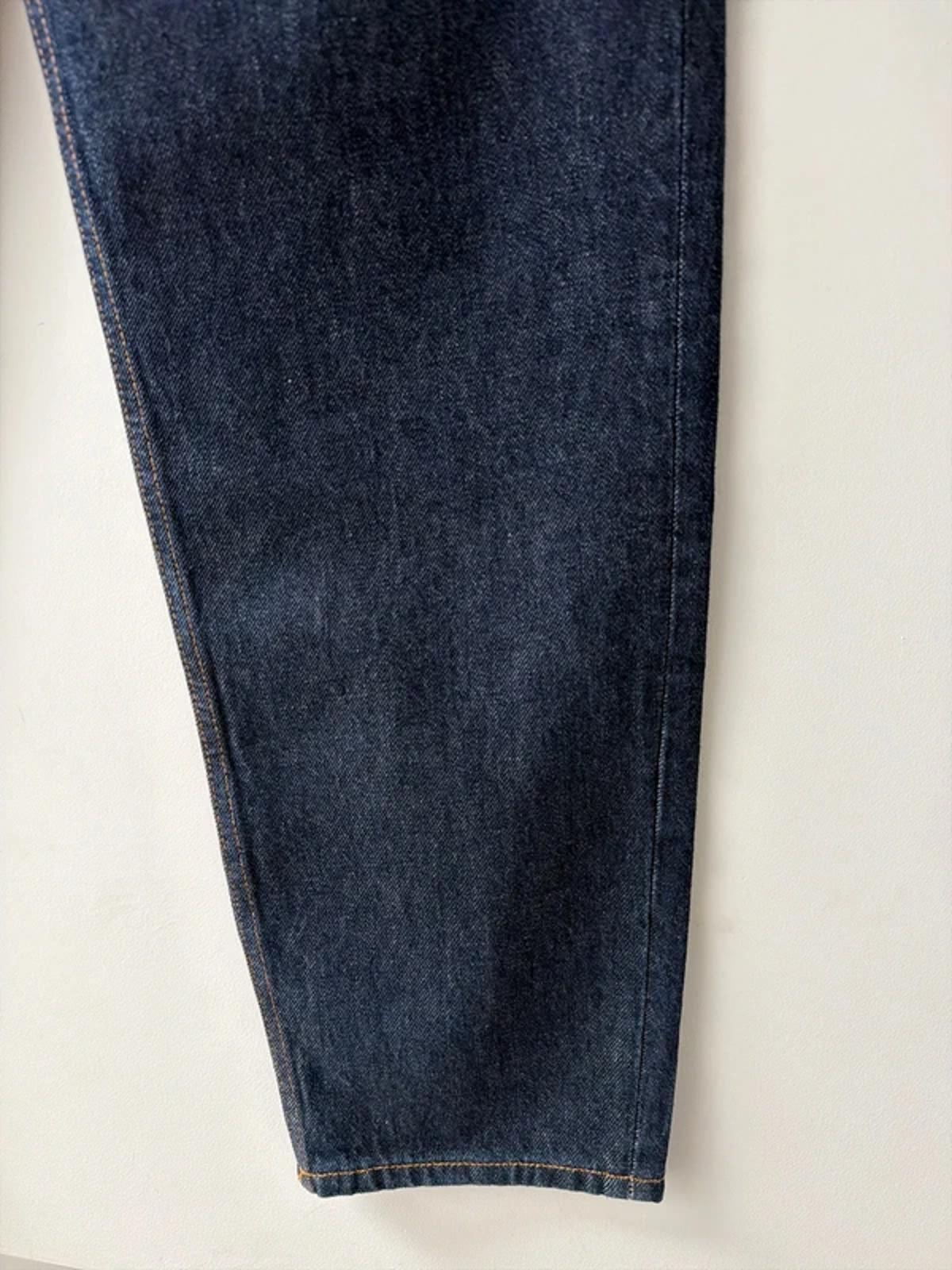 Women’s Arket Violet Tapered Fit Jeans In Navy - W26/L28 - 3243