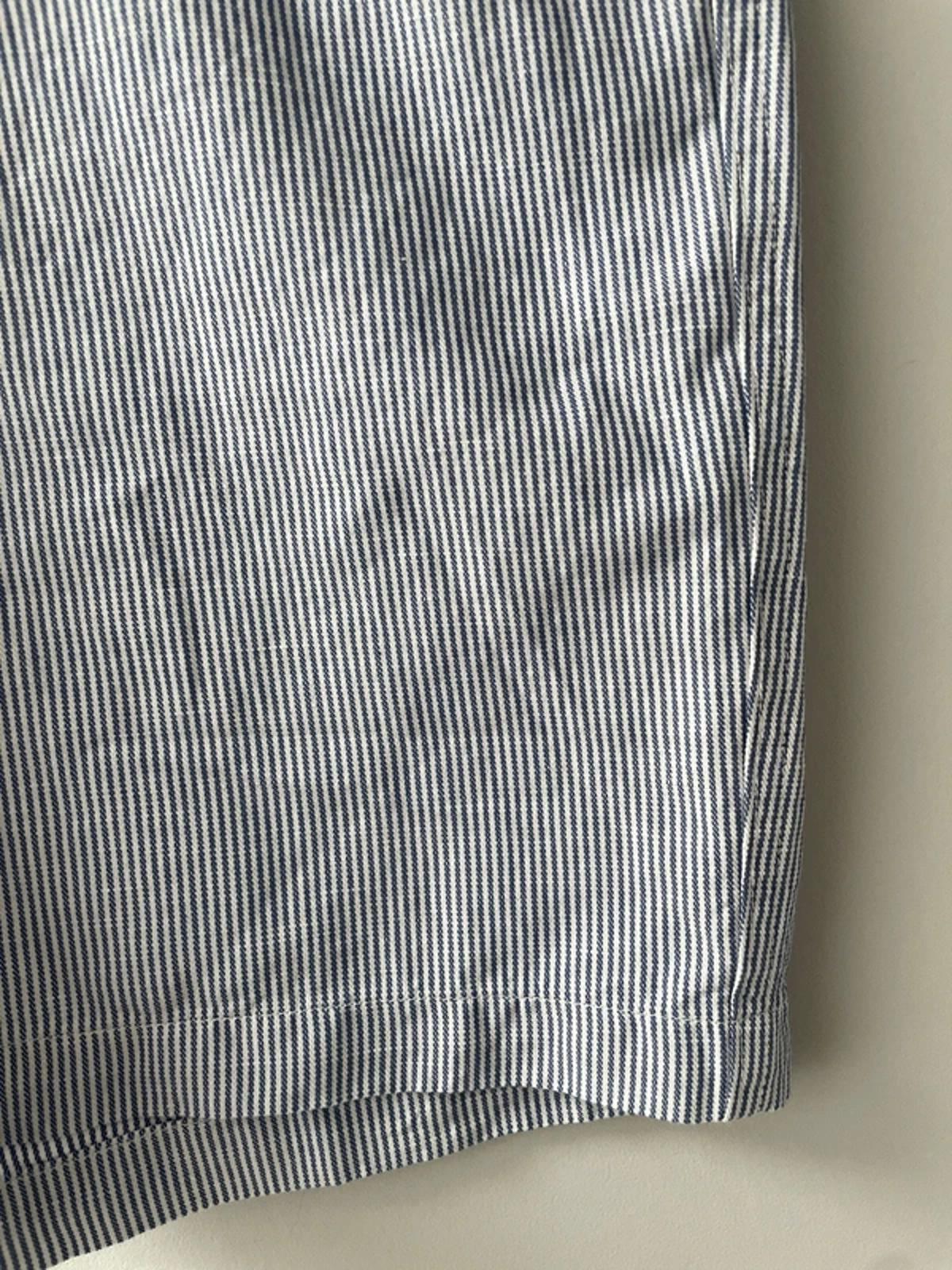 Men’s Uniqlo Linen Stripped Shorts in Light Blue and White - W30-33/L9 - 3167