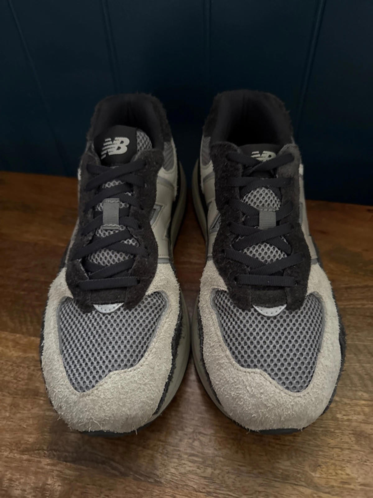 Men’s New Balance X Size M5740 Limited Edition Chunky Sole Trainers - Uk7 - 1300