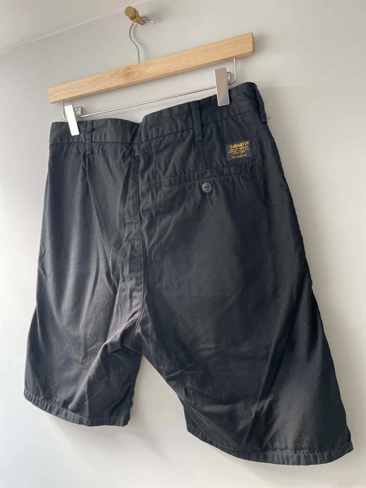 Men’s Carhartt WIP Gerald Chino Shorts in Black - W28/L8 - 3072