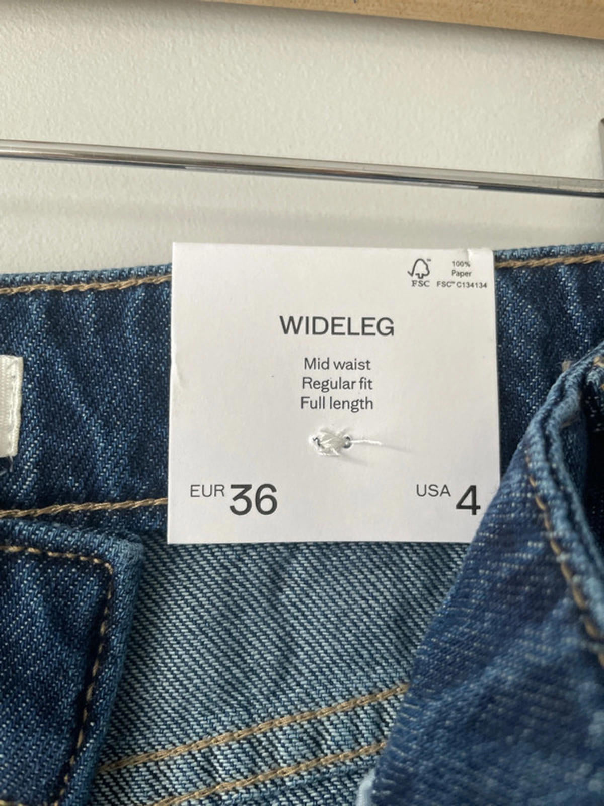 Women’s Mango Wide Leg Pleated Front Soft Denim Jeans - W29/L31 - 2192