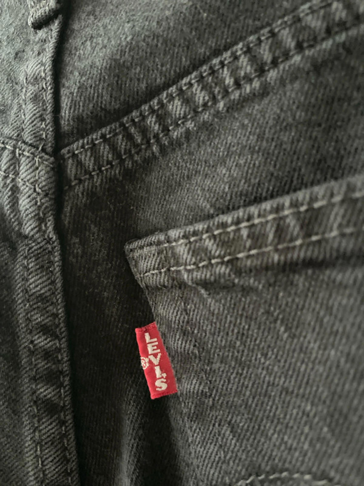 Women’s Levi’s High Waisted Ribcage Straight Fit Jeans In Black - W24/L27 - 2791