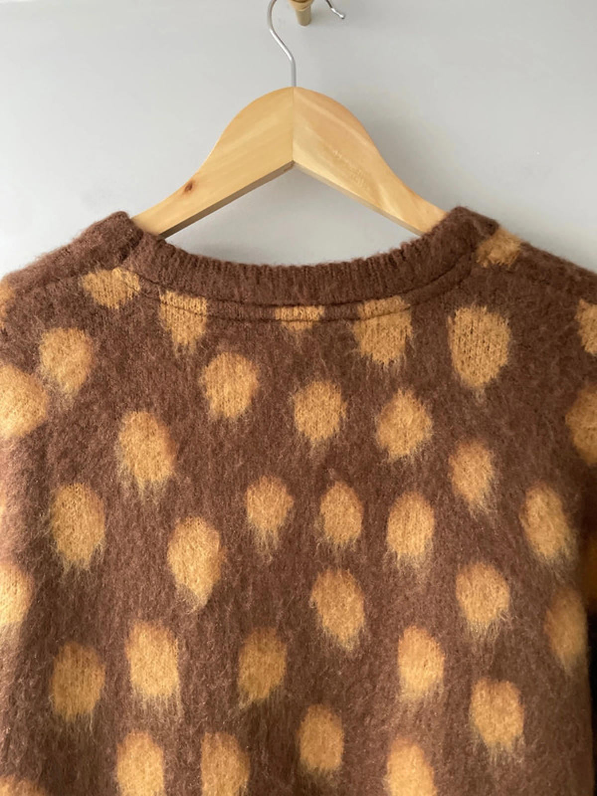Men’s Santa Cruz Fuzzy Knitted Jumper In Brown - Medium - 2494