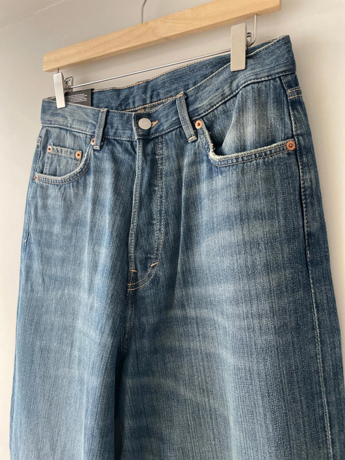 Women’s Weekday Astro Loose Baggy Fit Jeans In Blue - W26/L34 - 2436