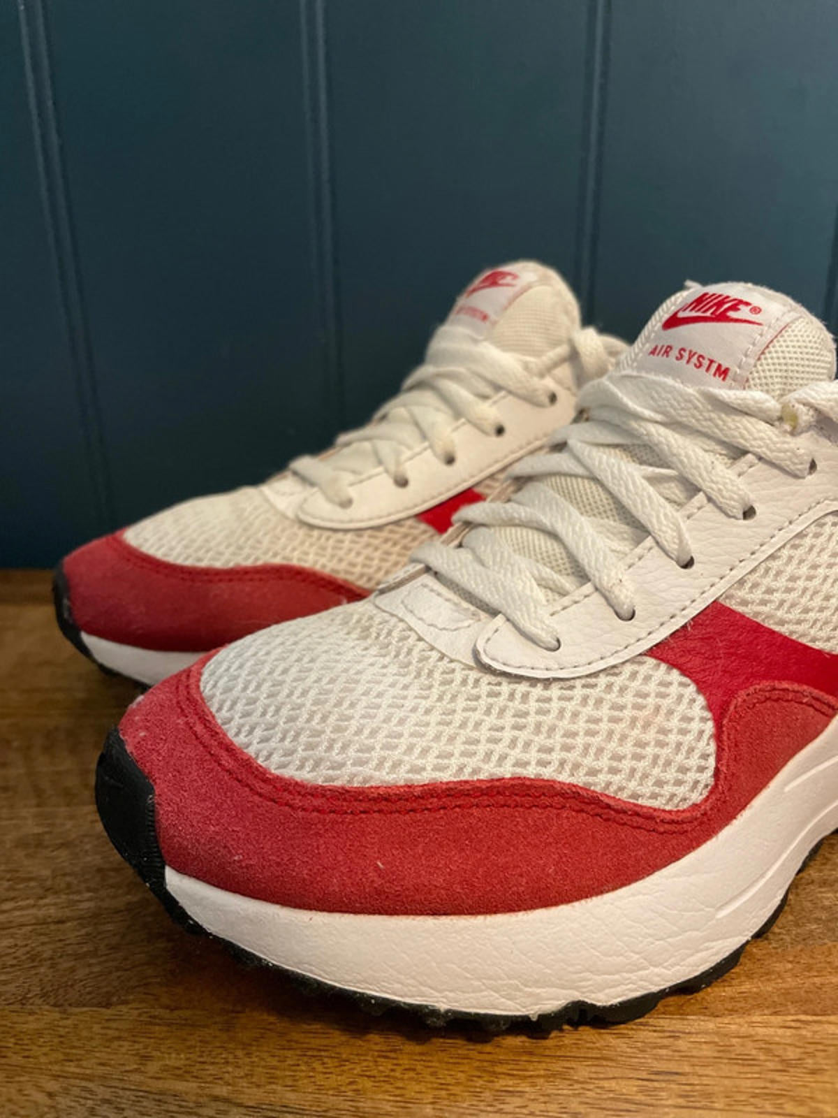 Women’s Nike Air Max SYSTM Trainers In White/University Red - UK 4.5 - 2606