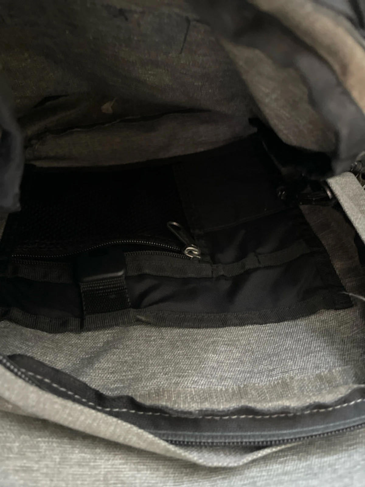 Unisex Eastpak Provider Backpack Rucksack In Light Grey - 2421