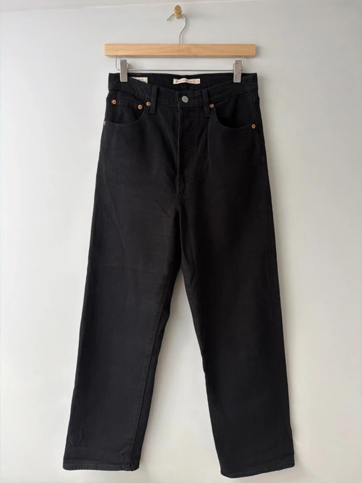 Women’s Levi’s High Waisted Ribcage Straight Fit Jeans In Black - W28/L27 - 3356