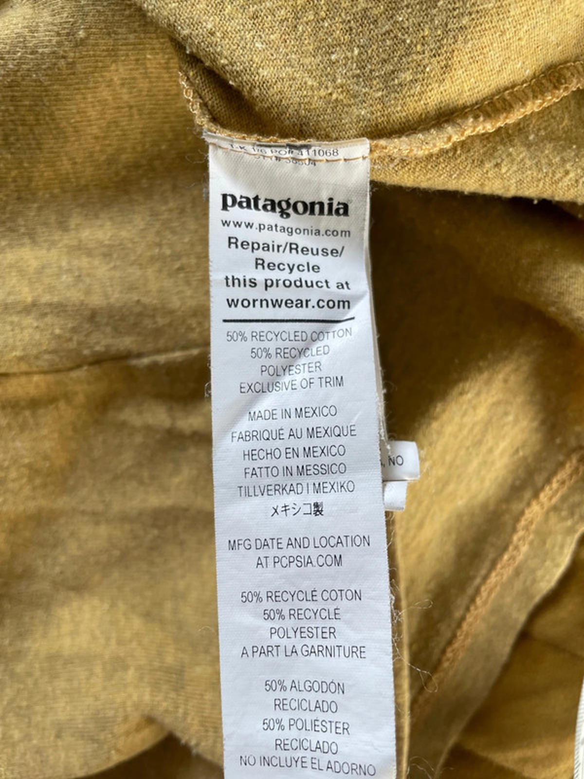 Men’s Patagonia Crew Neck Printed T-shirt In Mustard - Large -2574