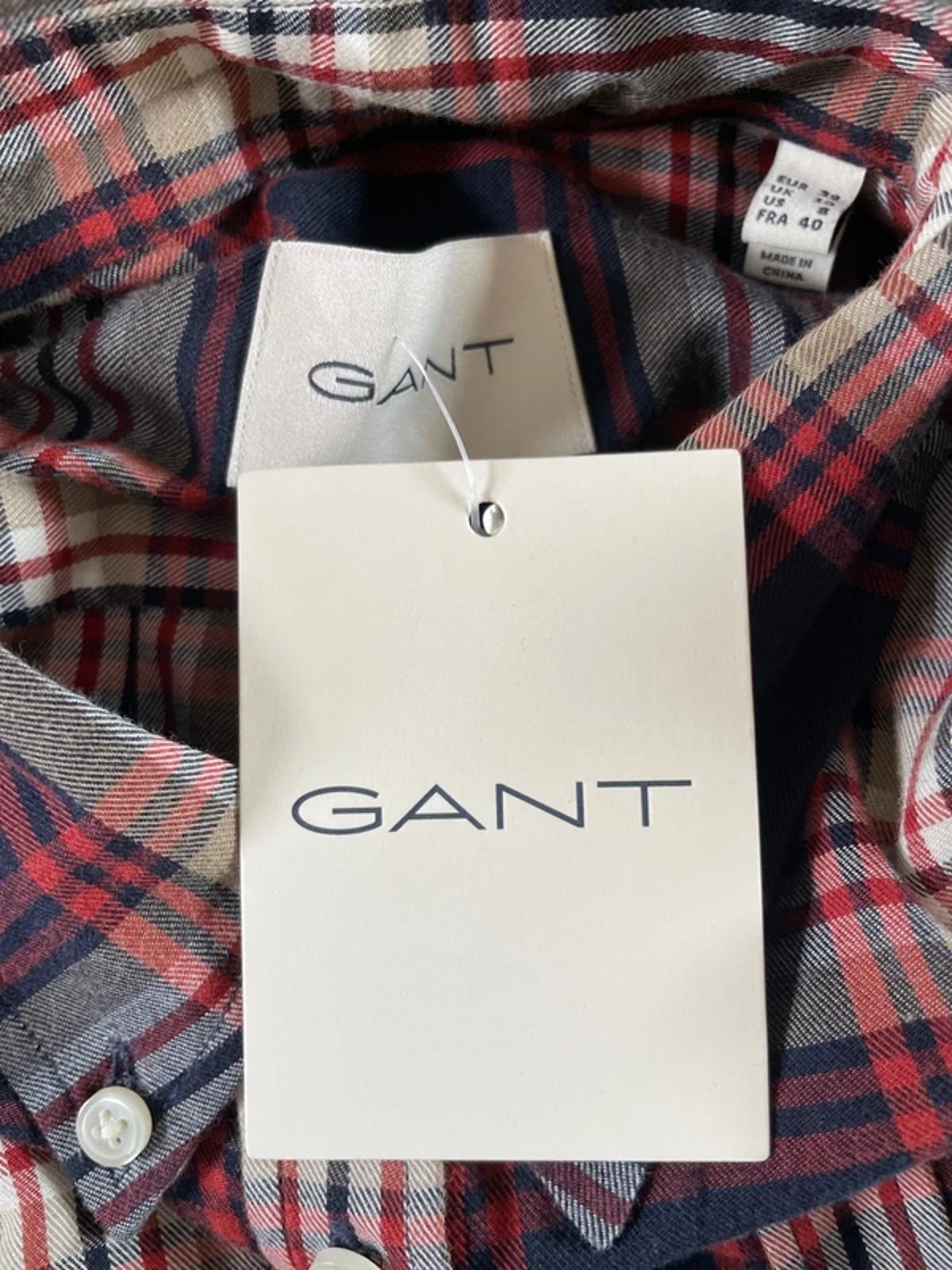 Women’s Gant Flannel Checked Relaxed Fit Brushed Cotton Shirt in Blue/Red - UK 10 - 2993