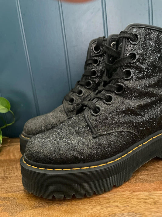 Women’s Dr Marten’s Molly Glitter Platform Lace Up Boots In Black - UK 7 - 2365