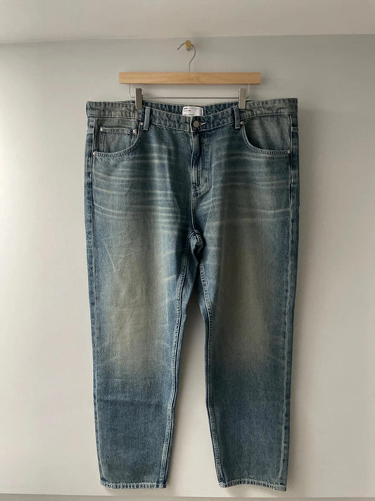 Men’s Asos straight leg jeans with wash effect - W42 / L32