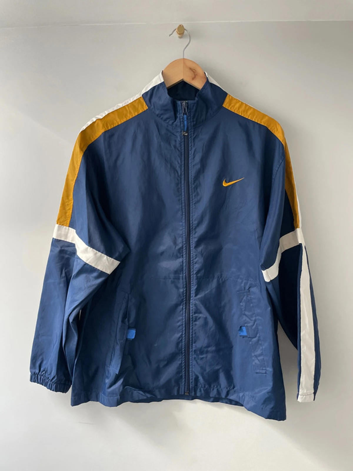 Men’s Nike Vintage Full Zip Windbreaker Jacket in Navy/Gold/White - XLarge - 2508