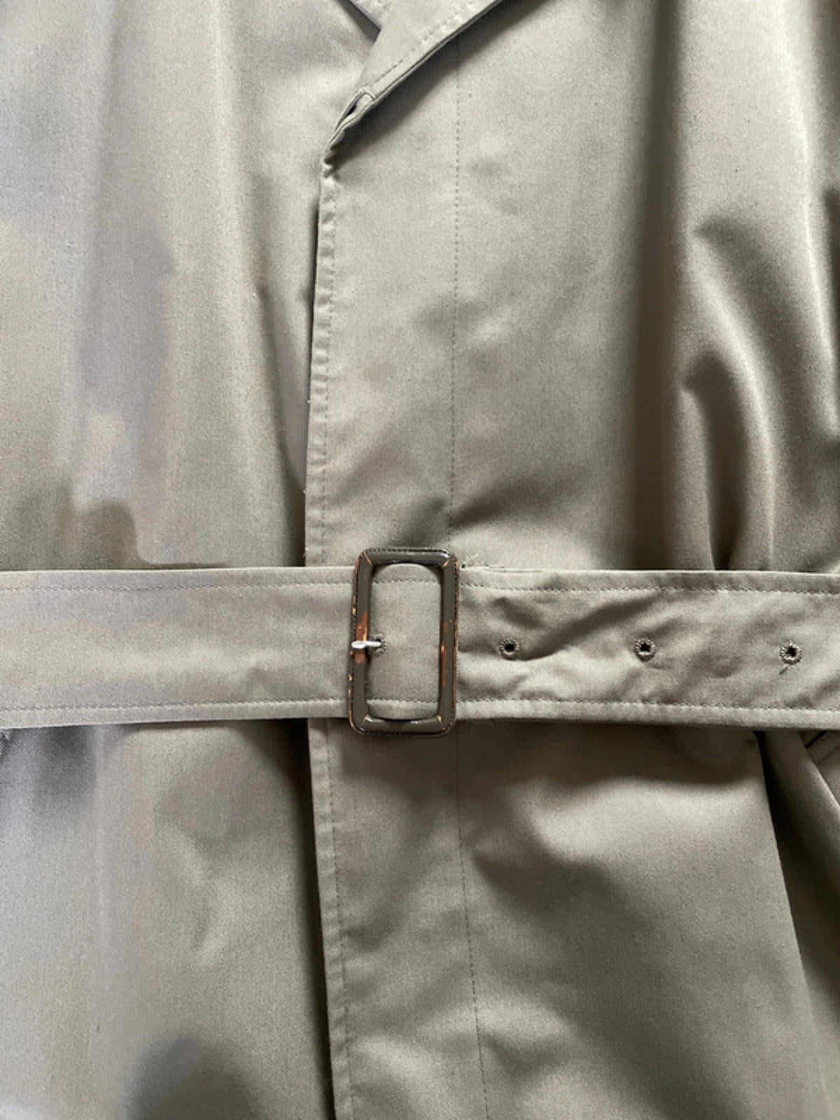 Men’s Aquascutum Trench Coat With Checked Lining In Khaki - Large - 2451