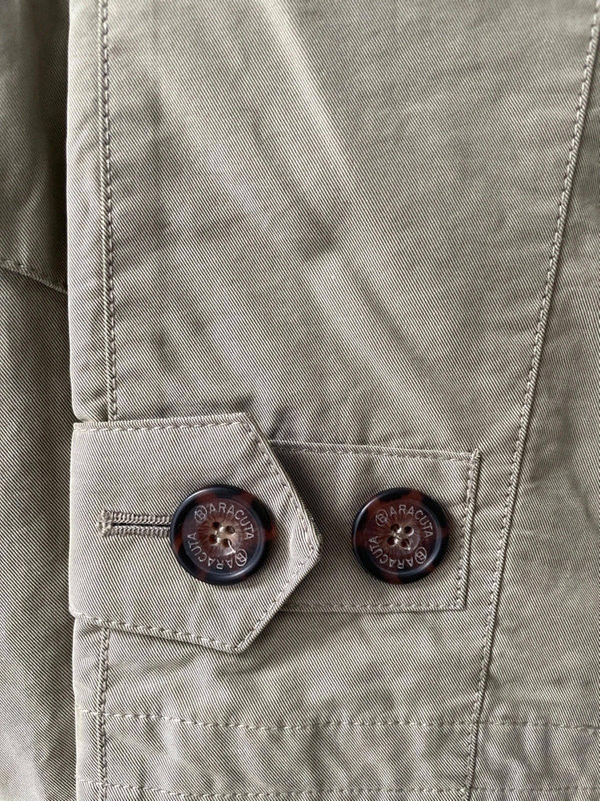 Men’s Baracuta Premium Trench Mac Coat In Beige - XLarge- 2068