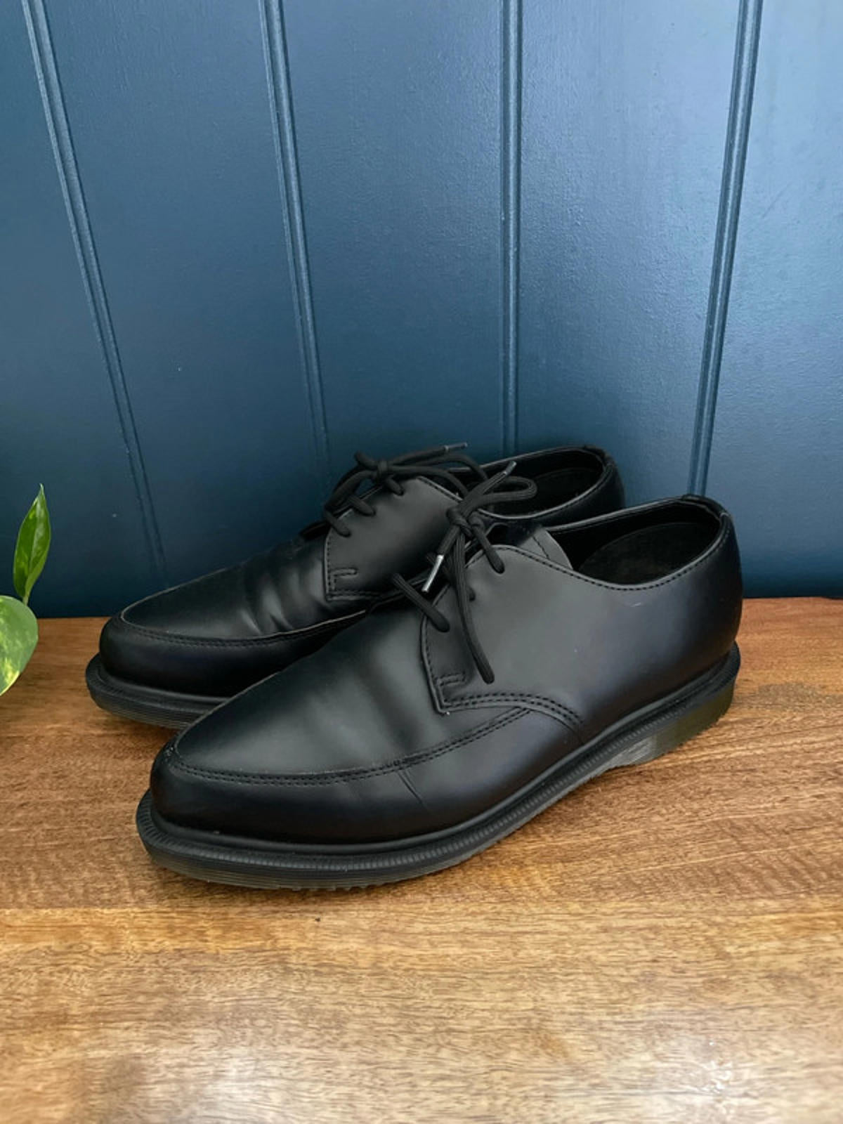 Womens Dr Martens Willis Premium Leather Lace Up Shoes In Black - UK5 - 2186