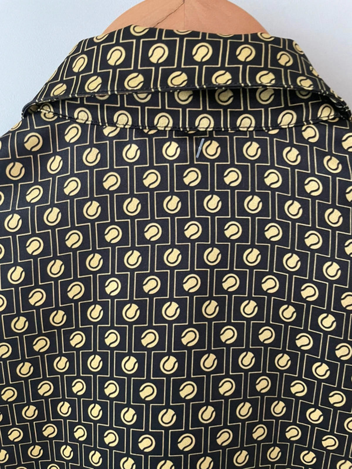 Mens Lacoste Regular Fit Printed Satin Shirt In Brown/Cream - Medium -2733