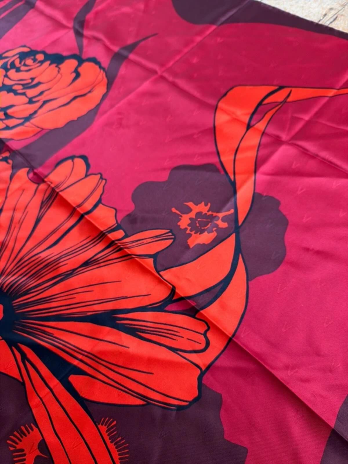 Valentino 100% Silk Floral Print Headscarf Bandanna In Burgundy - 3340