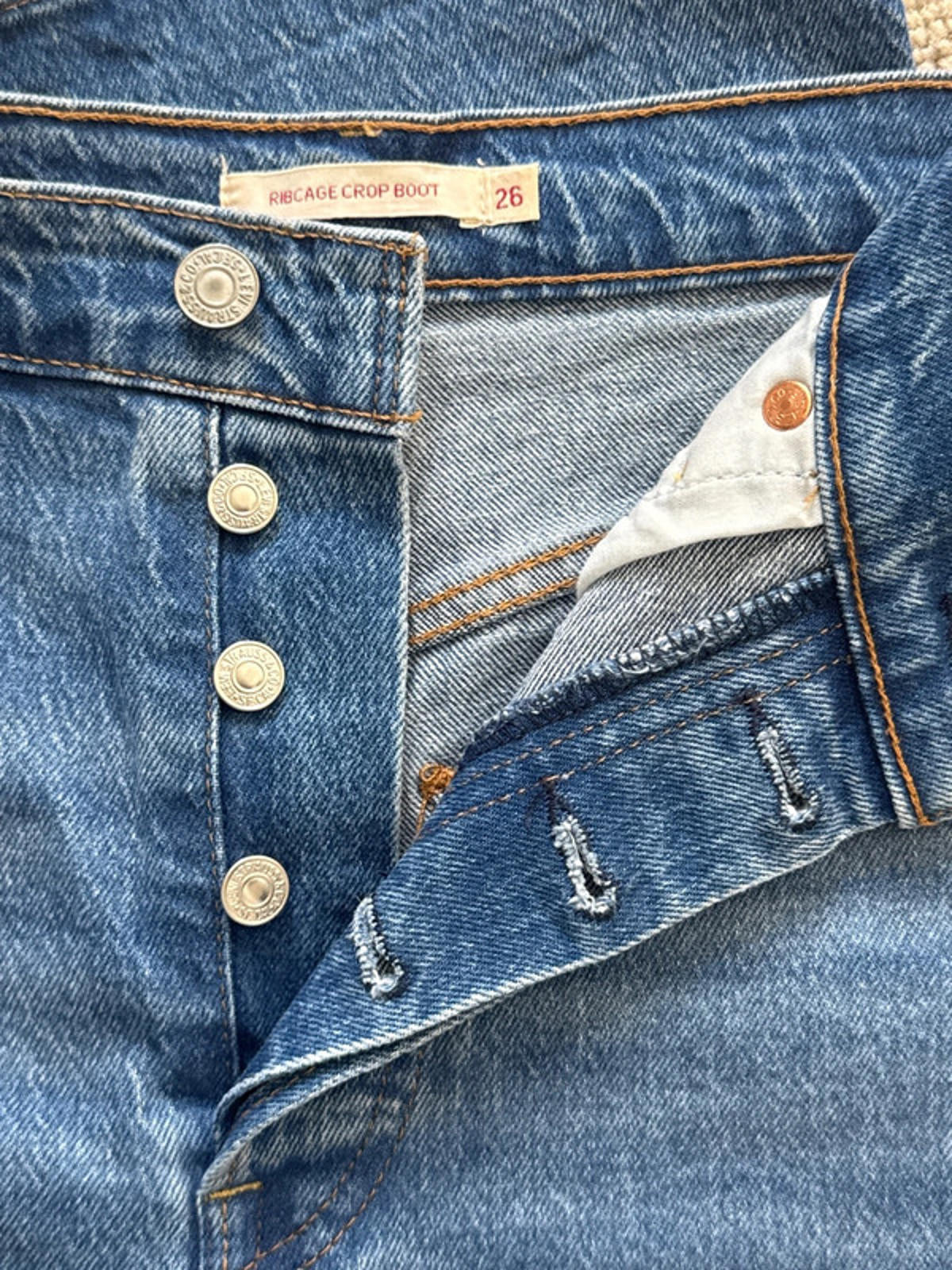 Women’s Levi’s Ribcage Crop Bootcut High Waisted Jeans In Navy - W26 / L27 -1311