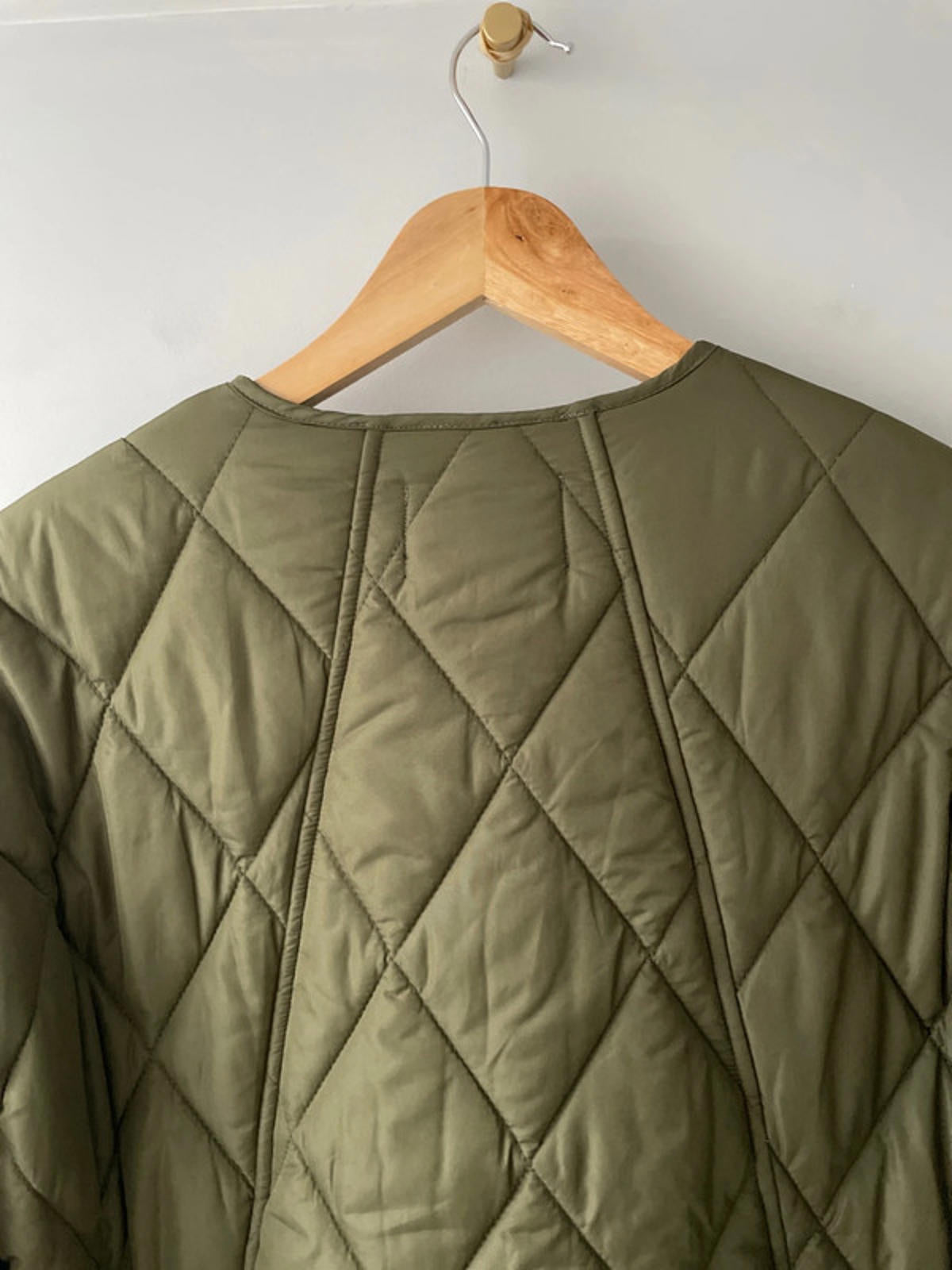 Women’s Pieces Oversized Fit Light Weight Crew Neck Quilted Jacket In Khaki - Small - 2481
