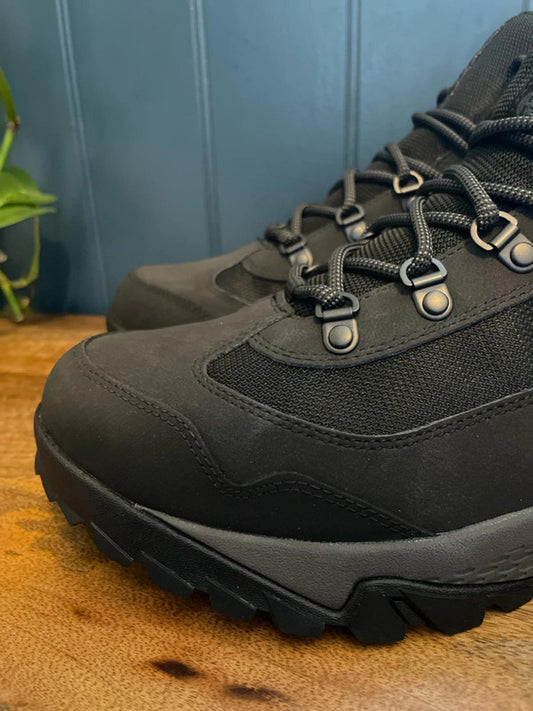 Men’s Timberland Lincoln Peak Mid Premium Leather Boots in Black - UK9 - 2666