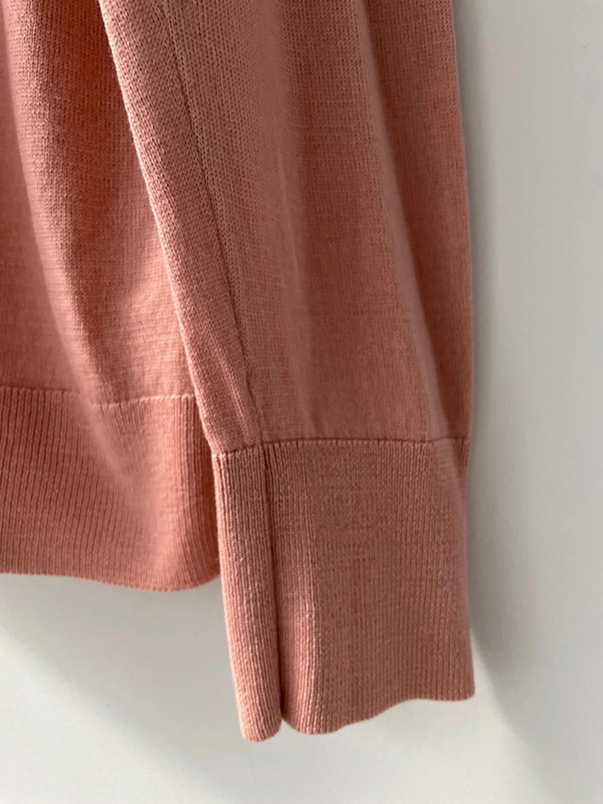 Men’s Uniqlo 100% Wool Crew Neck Long Sleeve Jumper In Pink - XLarge - 2517