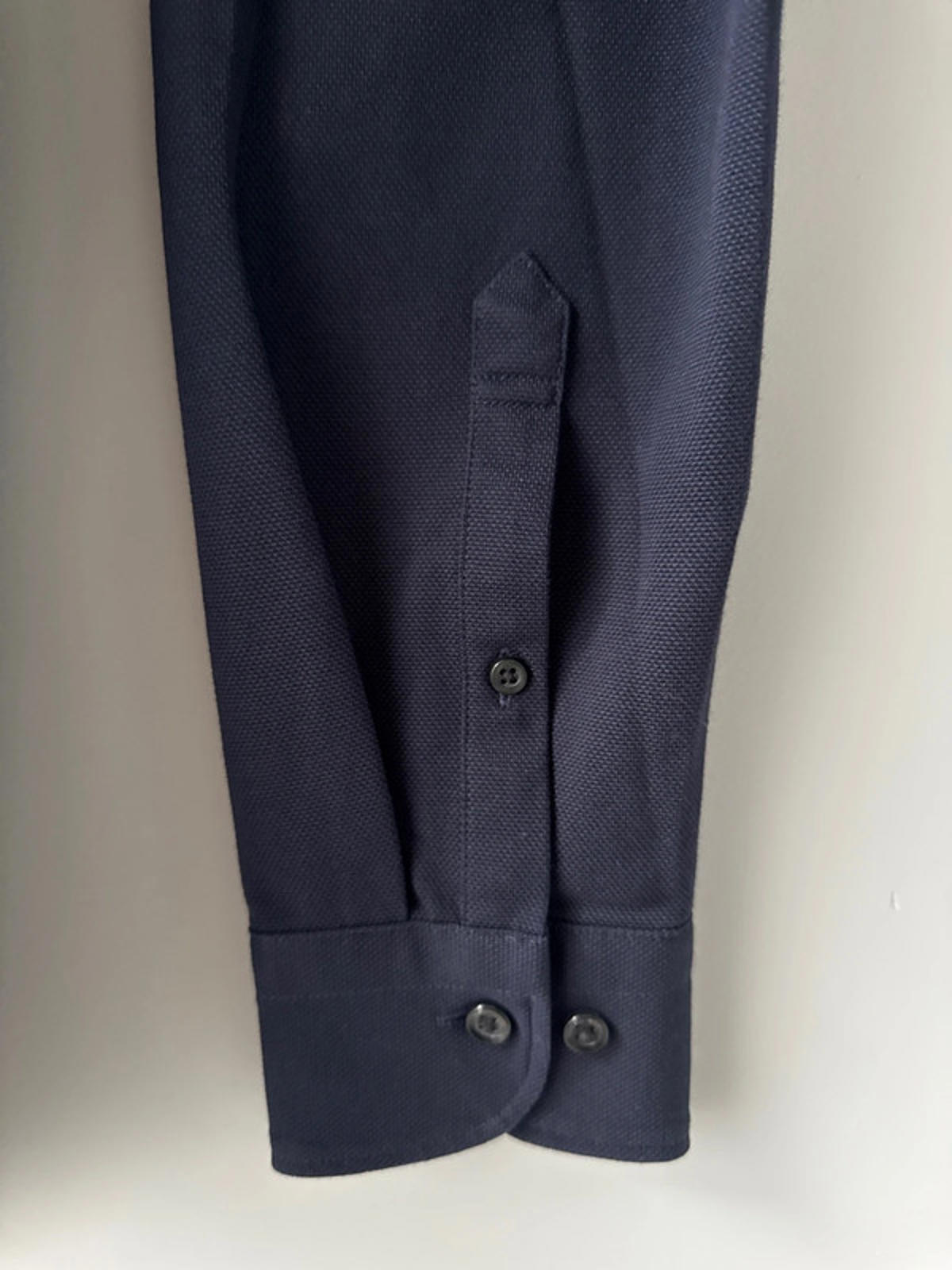 Men’s Uniqlo slim fit shirt with chest pocket  - Small - 0388