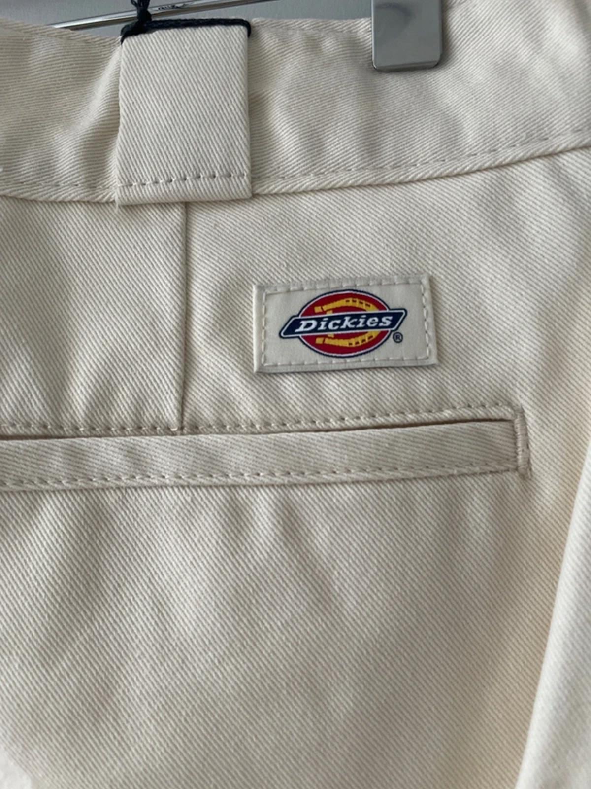 Women’s Dickies Elizaville Straight Leg Chino Trousers In Cream - W26/L29 - 3007