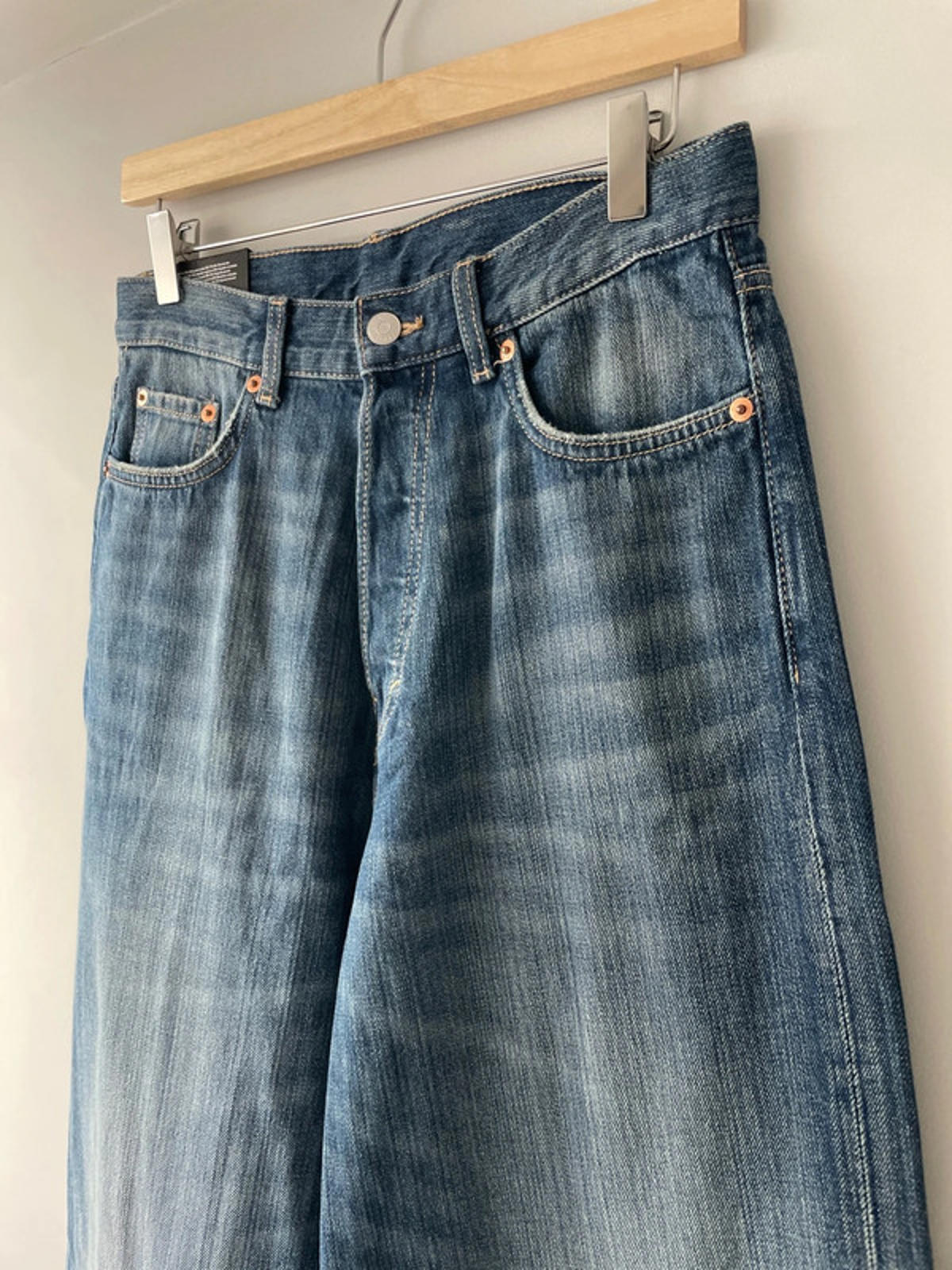 Women’s Weekday Astro Loose Baggy Fit Jeans in Blue - W26/L34 - 2485