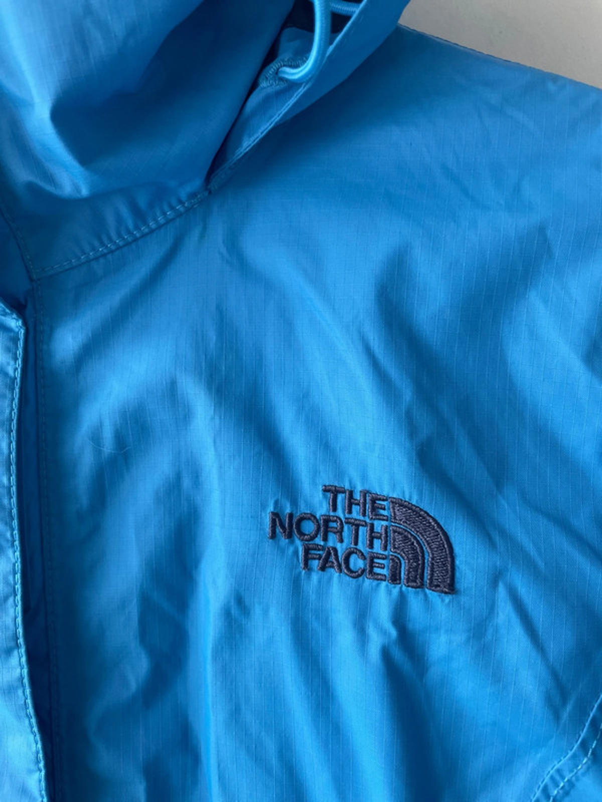 Women’s The North Face Dryvent Hooded Waterproof Jacket Coat - Small - 2110