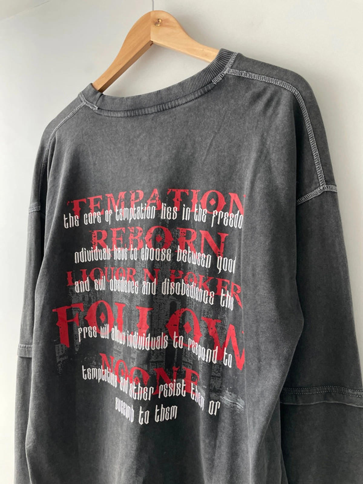 Men’s Liquor n Poker Oversized Long Sleeve Crew Neck T-Shirt In Grey - Medium - 2244