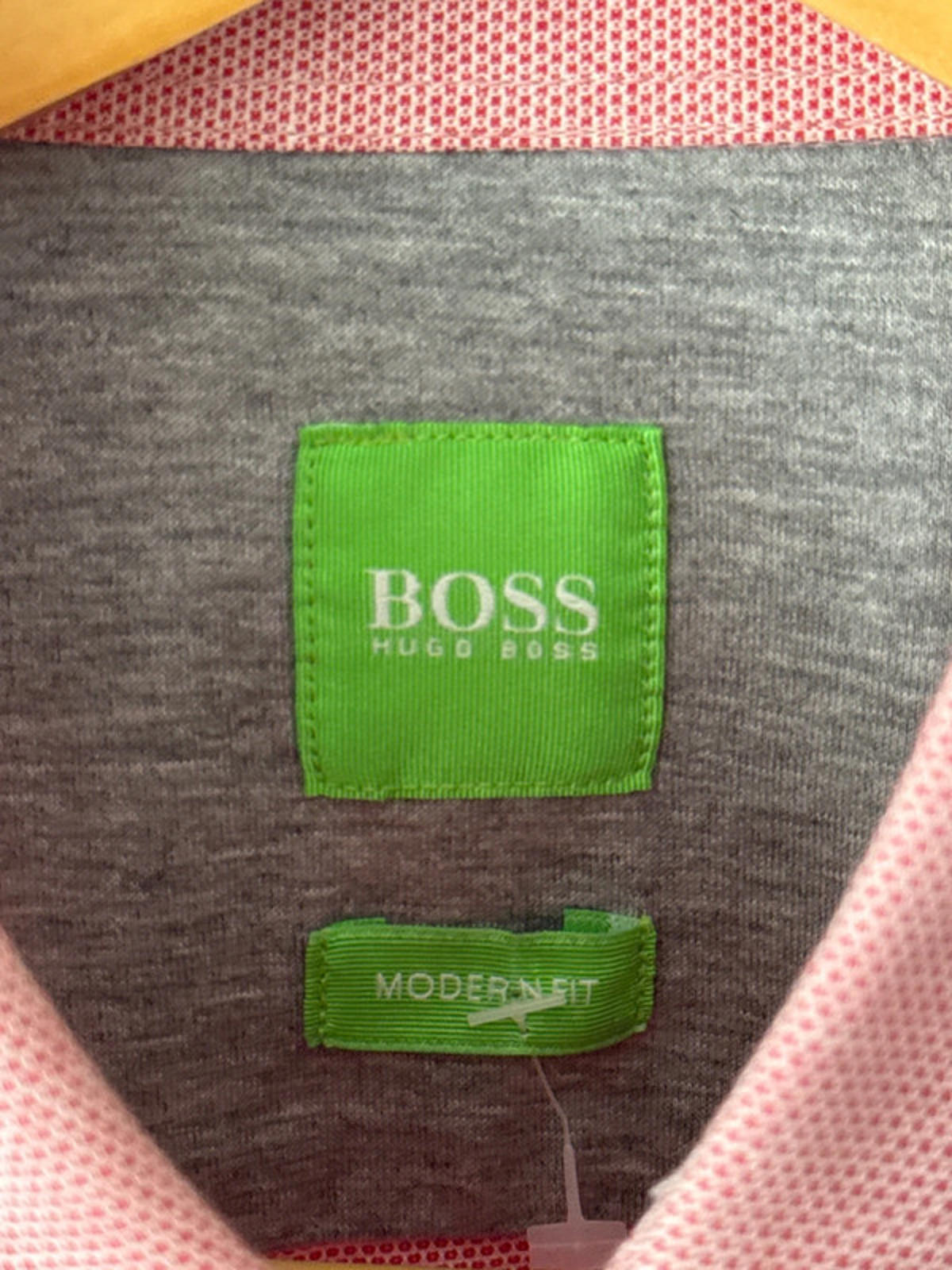Men’s Hugo Boss Modern Fit Chambray Shirt In Pink - Medium - 0253