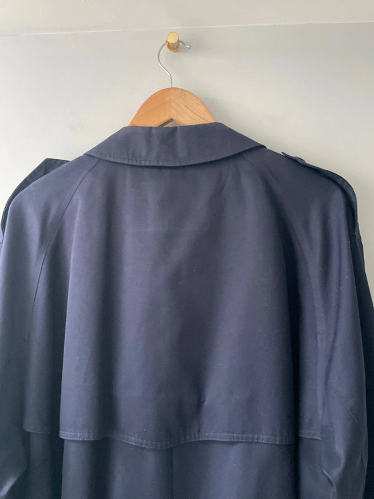Men’s Baracuta Premium Belted Trench Coat in Navy Blue - Xlarge - 2650