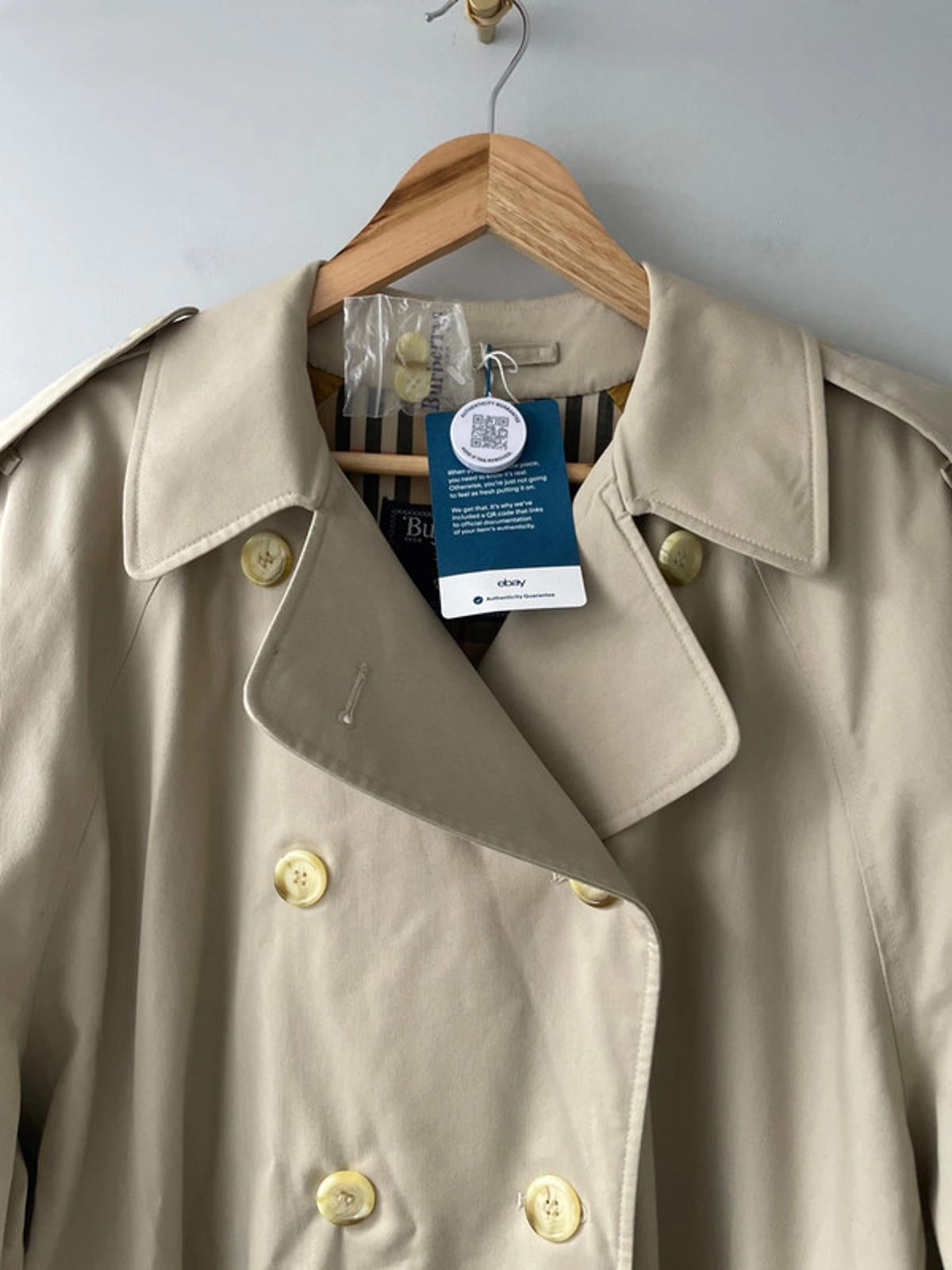 Women's Burberry Longline Mac Trench Coat In Beige - Xlarge - 2468